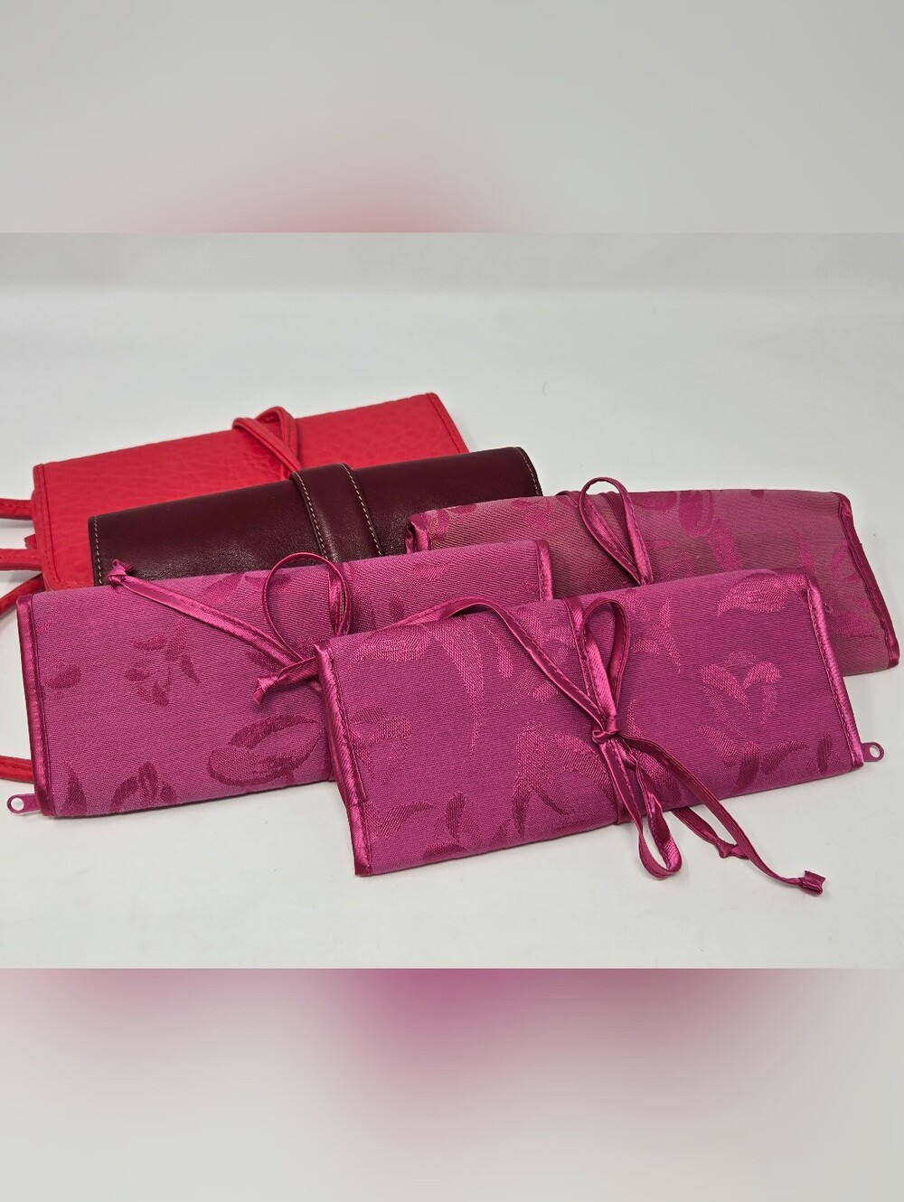 JEWELRY TRAVEL POUCH CASE LOT OF 5 GORJANA MARY KAY MILA PAOLI RED PINK STORAGE